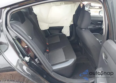 2024 Nissan Versa 1.6 Sv z USA, uszkodzony, nr VIN 3N1CN8EVXRL882637